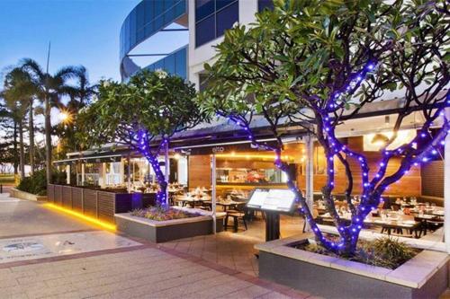 Great food & dining