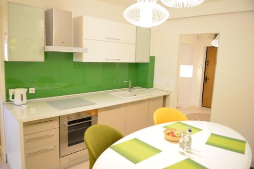 Cocina, Top View Apartaments in Brasov