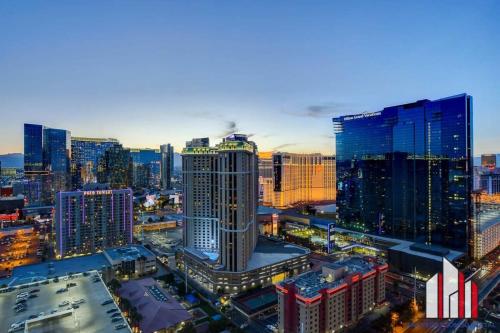 MGM Signature-29-617 F1 Track & Strip View Balcony