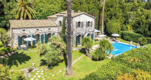 Historic Villa - 9 people - 20 minutes from Cannes - Private Pool - Location, gîte - Grasse