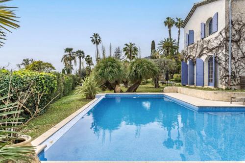 Historic Villa - 9 people - 20 minutes from Cannes - Private Pool