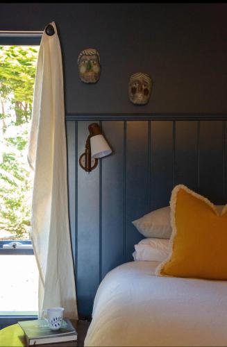 Log Box Red Hill Log Box Red Hill