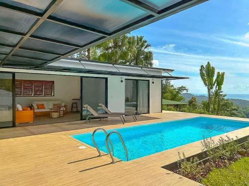 Modern Home with Panoramic Ocean View and Pool