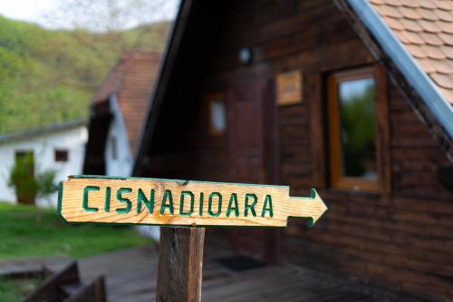 House Jakob Camping Ananas Cisnadioara in Cisnadioara