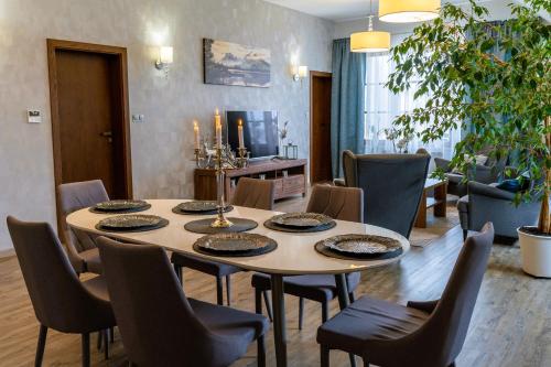 Зручності, Złota Jesień Restauracja i Noclegi nad jeziorem (Zlota Jesien Restauracja i Noclegi nad jeziorem) in Картузи