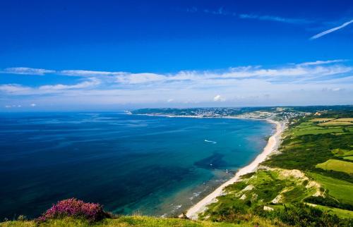 Bližnja znamenitost, The Retreat, own hot tub, romantic escape, near Lyme Regis in Raymond's Hill