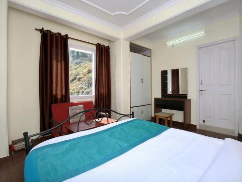 The Fagu Heights - A Himalayan View Hotel