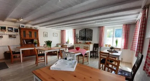 B&B Leonhard 7 in Arnoldstein, Österreich