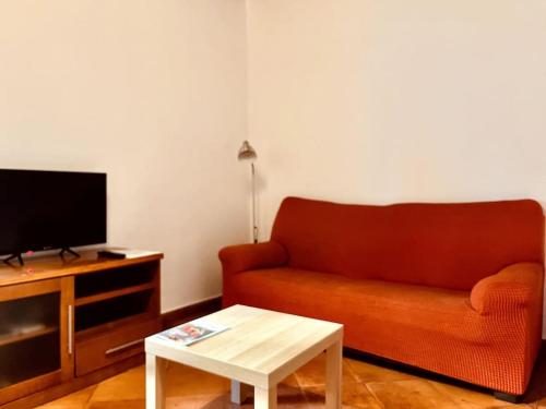 Central, near the Alhambra, quiet and autentic! Central, near the Alhambra, quiet and autentic!