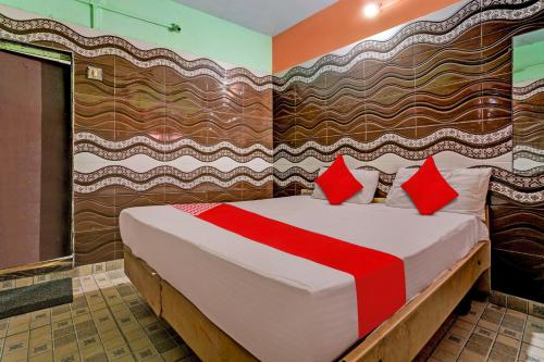 Super OYO Meera Guest House