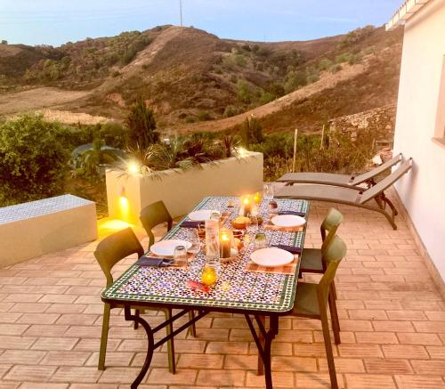 อาหารและเครื่องดื่ม, casa paz tavira in ซานตามาเรีย