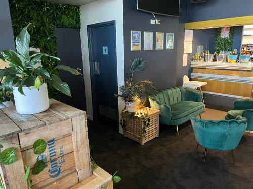 เฮอริเทจรีสอร์ทชาร์คเบย์ (Heritage Resort Shark Bay) in เดนแฮม