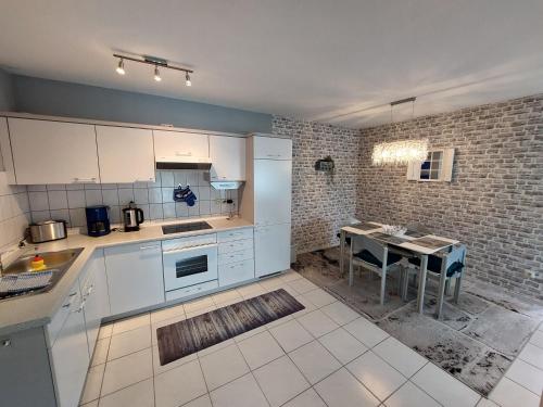 Cocina, Hotelpension Gastehaus Birgit in Bad Mergentheim City Center