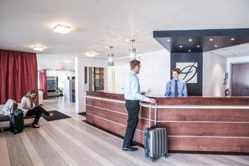 Le Deville par G5 - Hotel - Rouyn