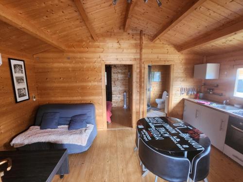 Chalet 4 personnes à 5 mn des plages (Chalet 4 personnes a 5 mn des plages) in Sant'Andrea-d'Orcino