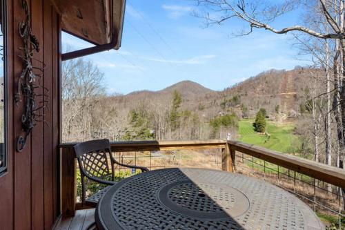 Cornerstone Cabin at Springdale Cornerstone Cabin at Springdale