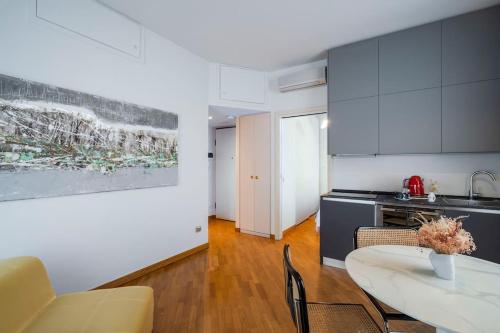 Ticinese Apartment, Milan (photo 6)