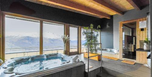 Spa, Residence Kocoon Les Karellis - Pass activites ete inclus in Montricher-Albanne