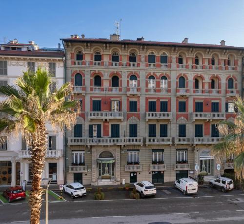 Hotel Residence Esplanade in Viareggio