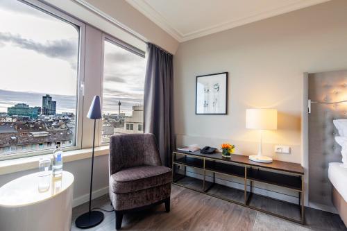 Clayton Hotel Düsseldorf City Centre Room Type - Deluxe Room