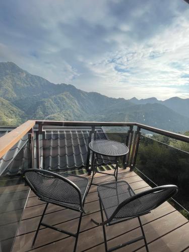 レンシェン リゾート (Rensheng Resort) in 梅山郷（メイシャン）