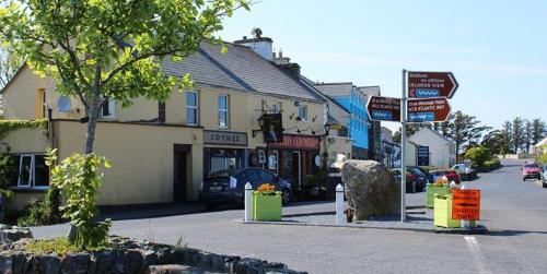 A szálláshely kívülről, Renvyle 197 Tullycross Chalet in Connemara