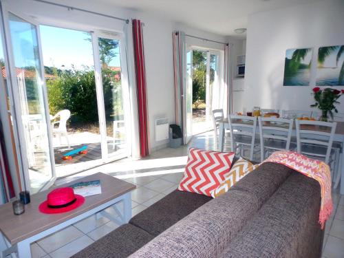 Résidence Vacancéole - Le Domaine des Grands Lacs - image 9