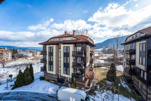 Apartment in Bojurland w/ Pool and Skishuttle