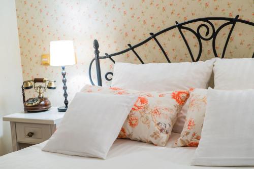 1 double bed
