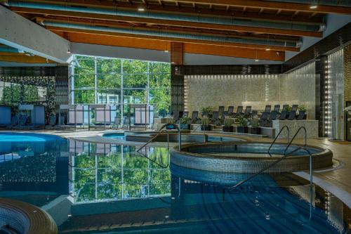 Hotel Azur Siofok - image 7