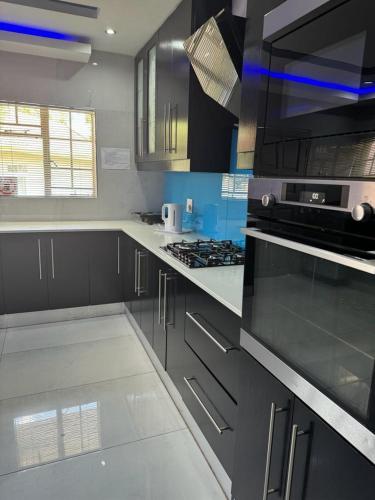 Icebolethu Guest House in Standerton