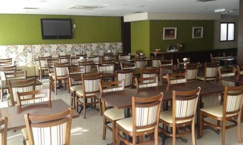 Gloria Garden Suites - 식음료(F&B)