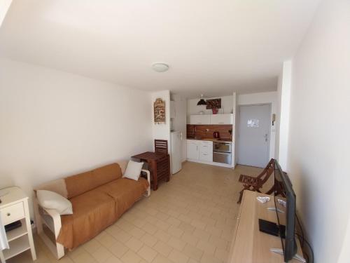 6 PERS, 2 CHAMBRES, DERNIER ETAGE EN FRONT DE MER