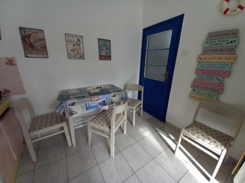 บริการและสิ่งอำนวยความสะดวก, Vidám ház, a Zöld Szívü faluban Sopron mellett (Vidam haz, a Zold Szivu faluban Sopron mellett) in ร็อจท็อกมัสซาจ