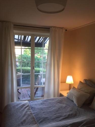 Fräsch lägenhet mitt i Trosa. (Frasch lagenhet mitt i Trosa.) in ทรอสซา