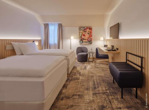 2 twin beds