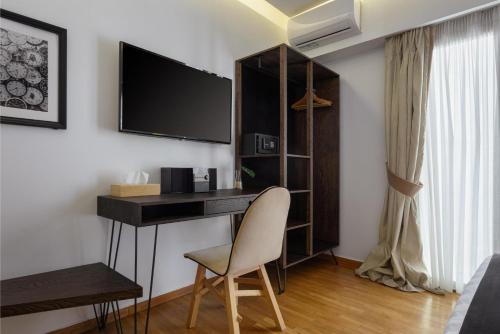 Acropolis Unique Residence - image 8