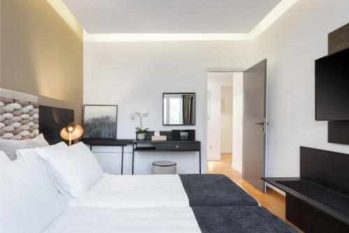 Acropolis Unique Residence - image 9