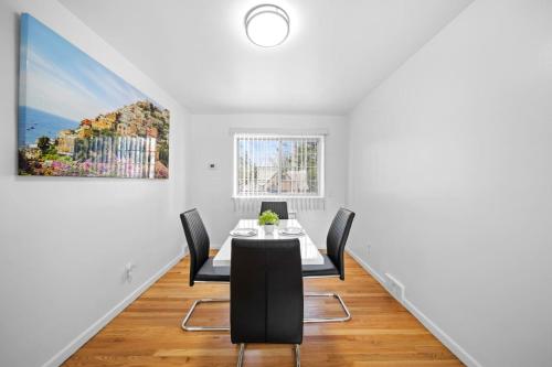 DT Green Haven 4-Bed Sanctuary in Vibrant Loco thumb 4