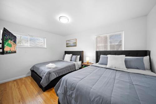 DT Green Haven 4-Bed Sanctuary in Vibrant Loco