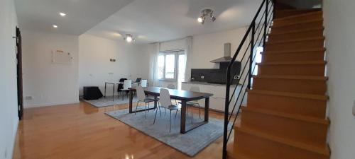 Guesthouse 2012 - image 7