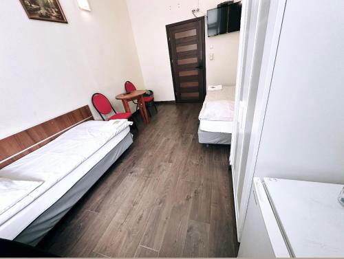 Double Room with Private External Bathroom