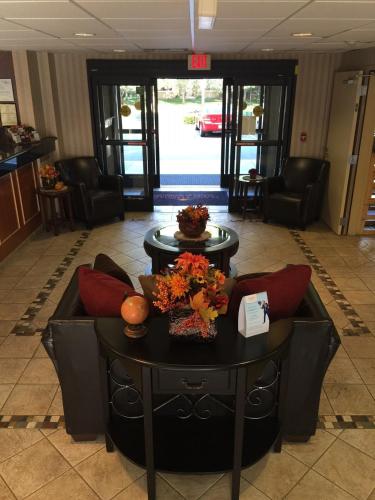 Hawthorn Suites by Wyndham Rancho Cordova/Folsom - image 9