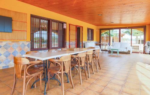 Gorgeous Home In Pozo De Los Palos