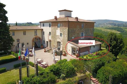 Castello di Fulignano Leonardo apartment ground floor - Tap to explore photos
