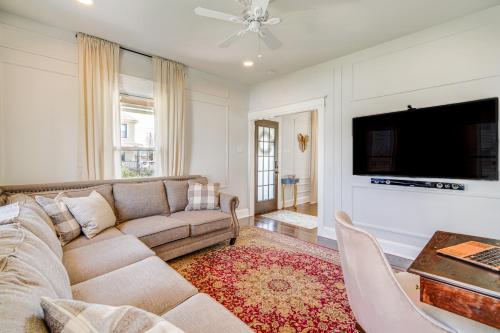 Family-Friendly Mays Landing Home Near The Cove! in Gravelly Run, USA