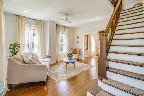 Family-Friendly Mays Landing Home Near The Cove! in Gravelly Run, USA