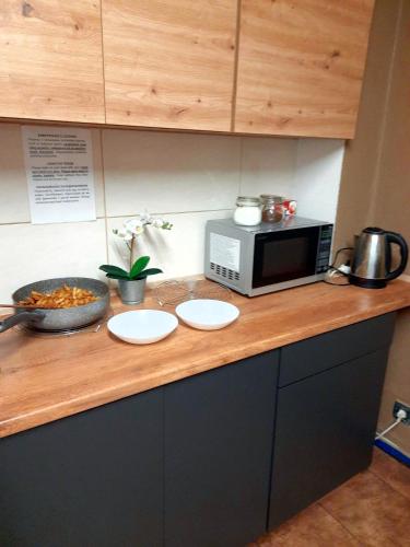 keuken, GO Hostel Rewolucji in Lodz