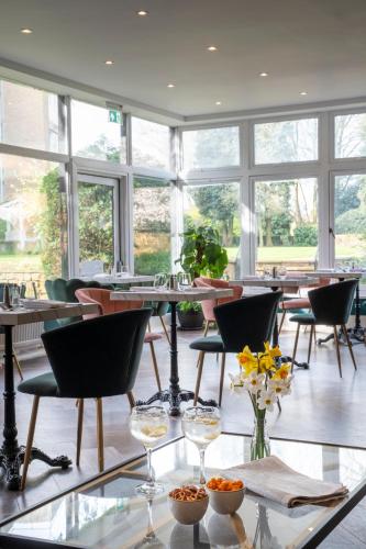 Mercure Banbury Whately Hall Hotel - image 13