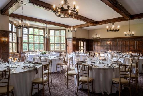 ห้องจัดเลี้ยง, Whately Hall Hotel in บันบูรี่
